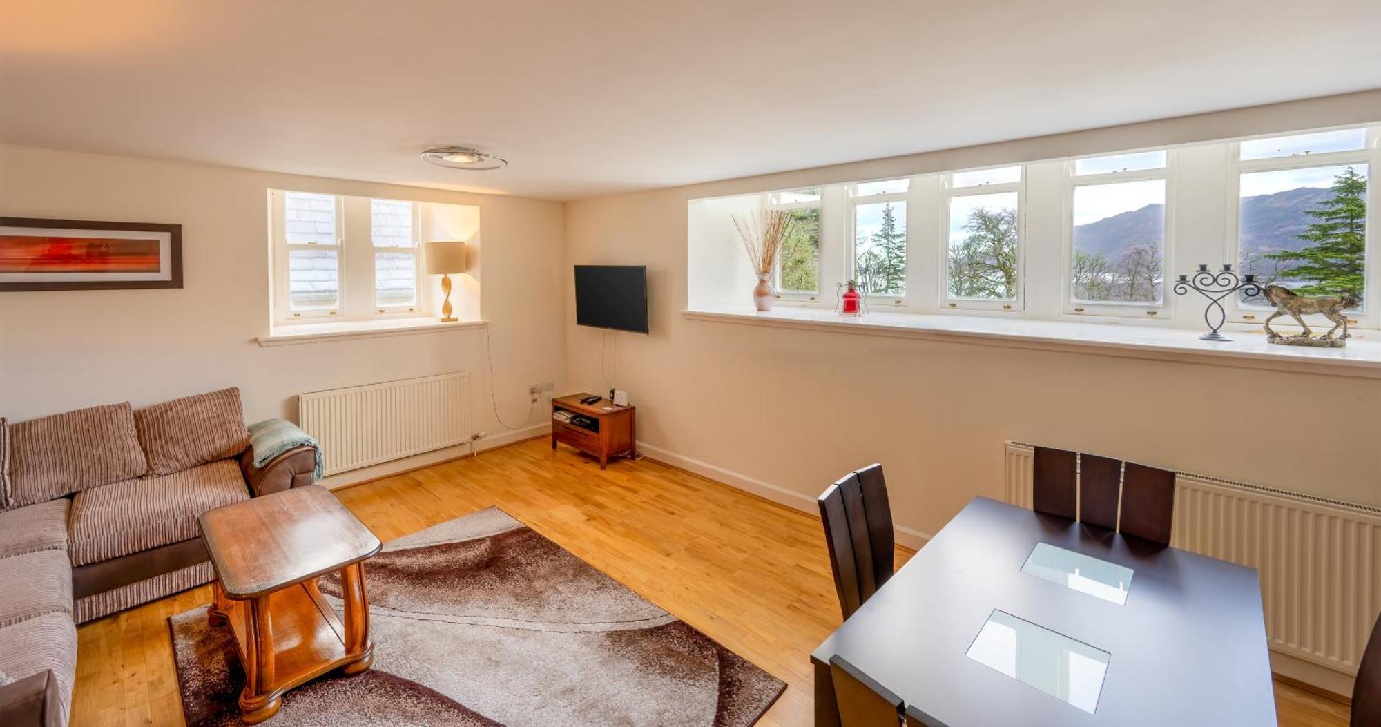 Monastery Apartment With Loch Ness View Форт Аугустус Экстерьер фото
