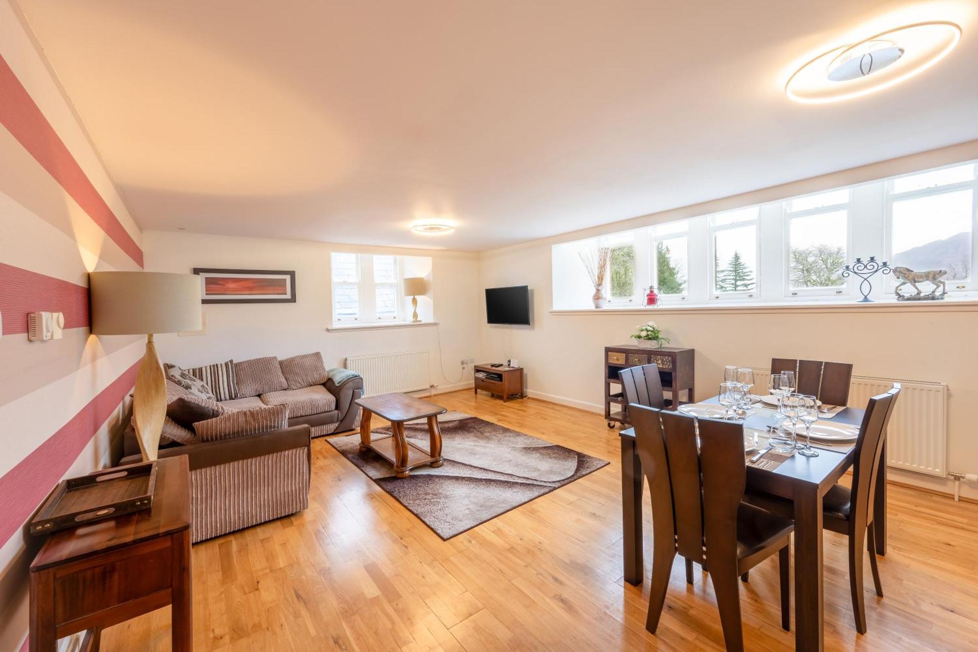 Monastery Apartment With Loch Ness View Форт Аугустус Экстерьер фото
